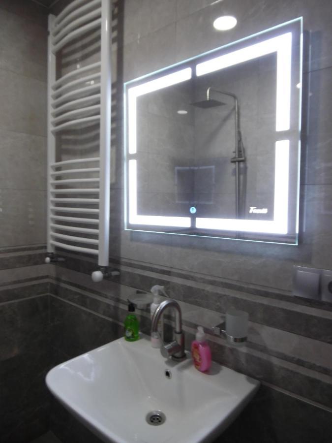 Guest House Tamta Kasbegi Buitenkant foto
