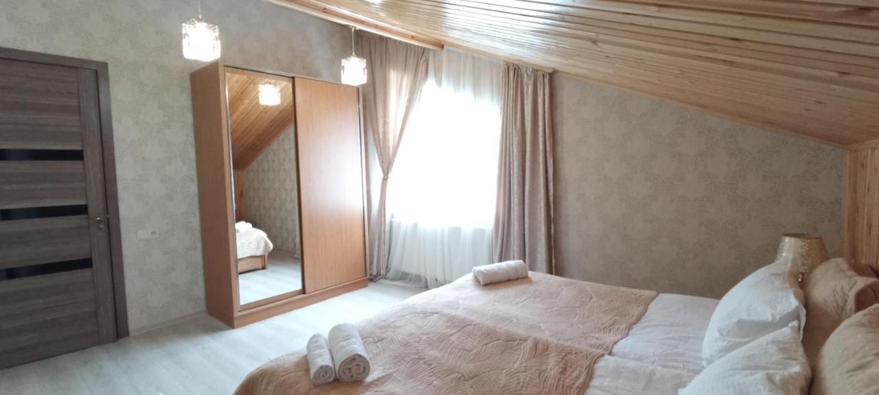 Guest House Tamta Kasbegi Buitenkant foto