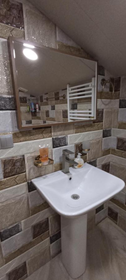Guest House Tamta Kasbegi Buitenkant foto
