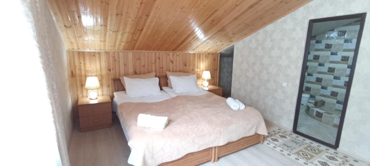Guest House Tamta Kasbegi Buitenkant foto