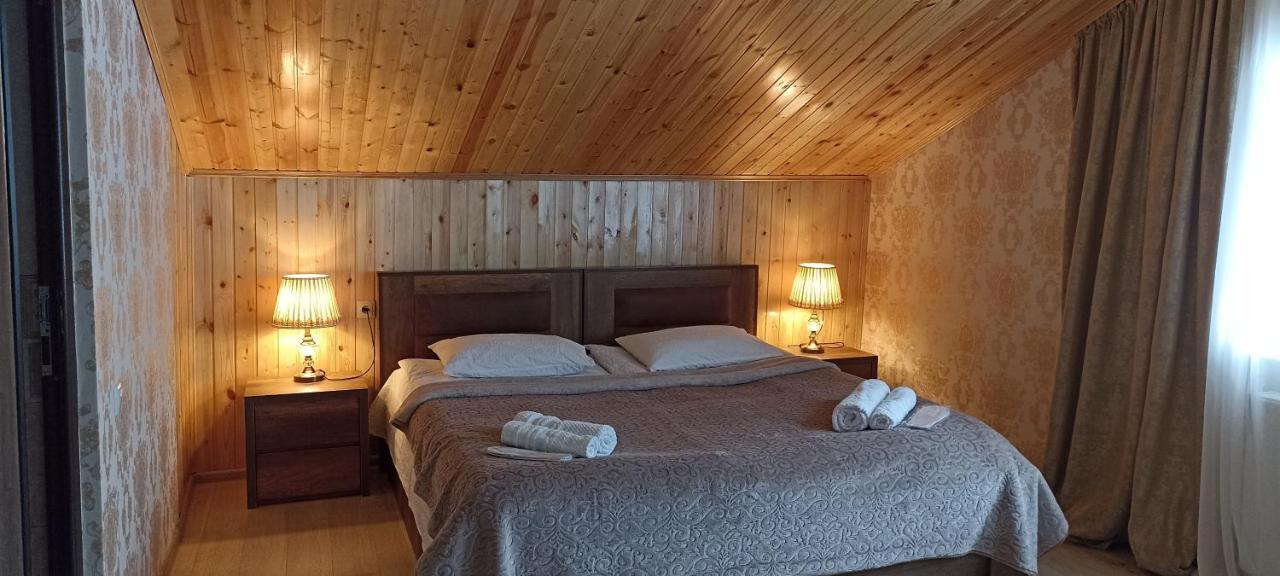 Guest House Tamta Kasbegi Buitenkant foto