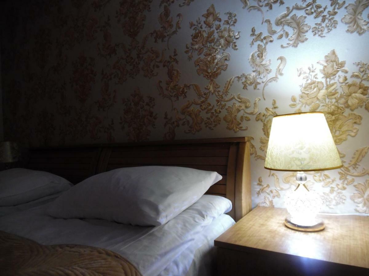 Guest House Tamta Kasbegi Buitenkant foto