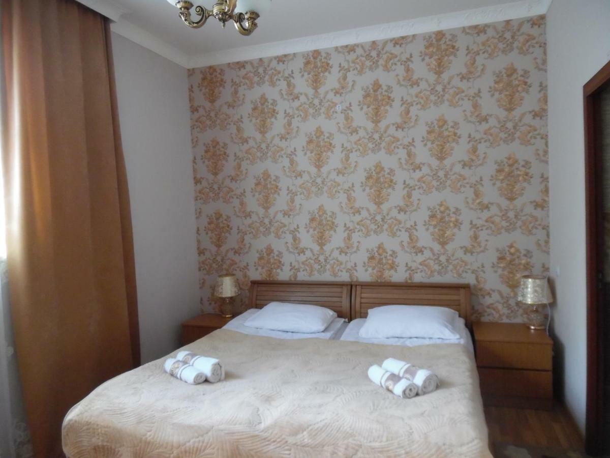 Guest House Tamta Kasbegi Buitenkant foto
